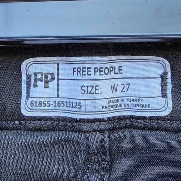 Free People Shark Bite Raw Hem Washed Black Skinny Jeans 27 - Picture 4 of 10